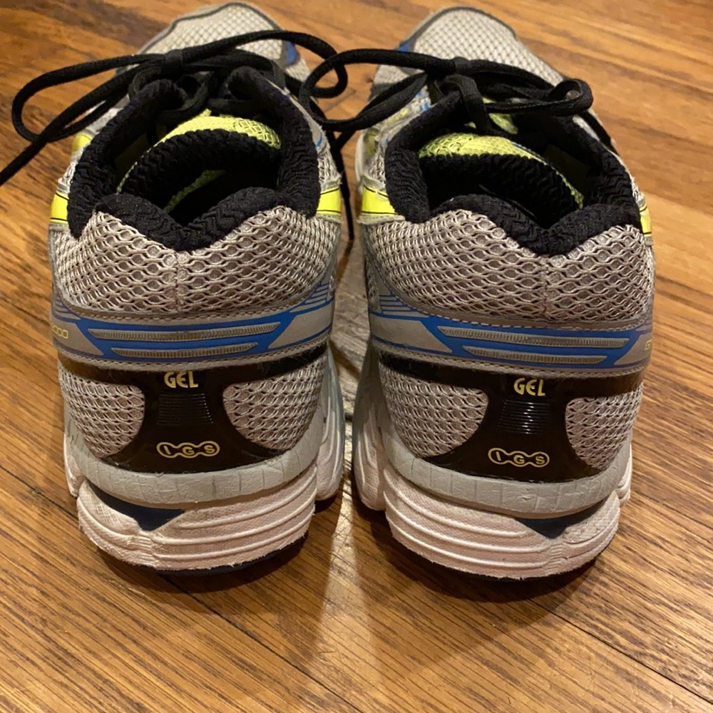 ASICS GT-2000 - Picture 6 of 7
